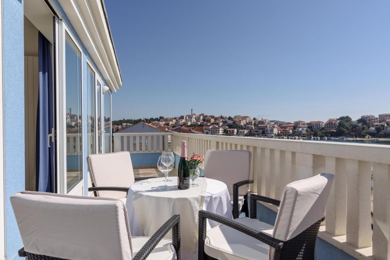 Villa Mediterana Seget Vranjica Extérieur photo