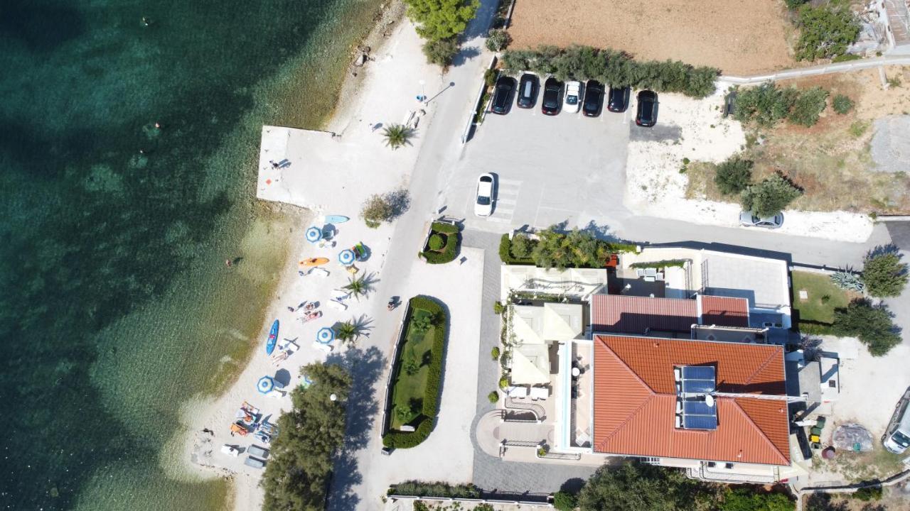 Villa Mediterana Seget Vranjica Extérieur photo