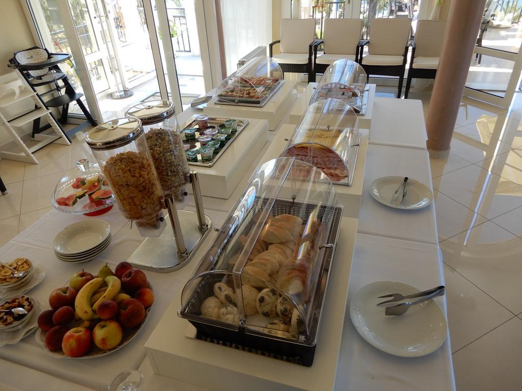 Villa Mediterana Seget Vranjica Extérieur photo