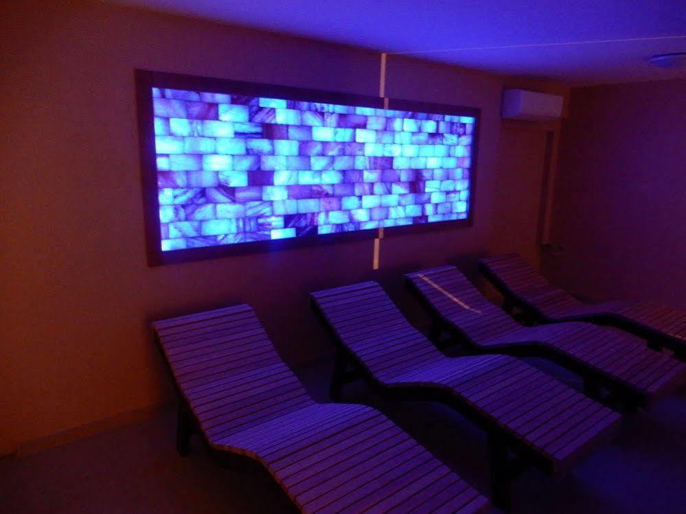 Villa Mediterana Seget Vranjica Extérieur photo