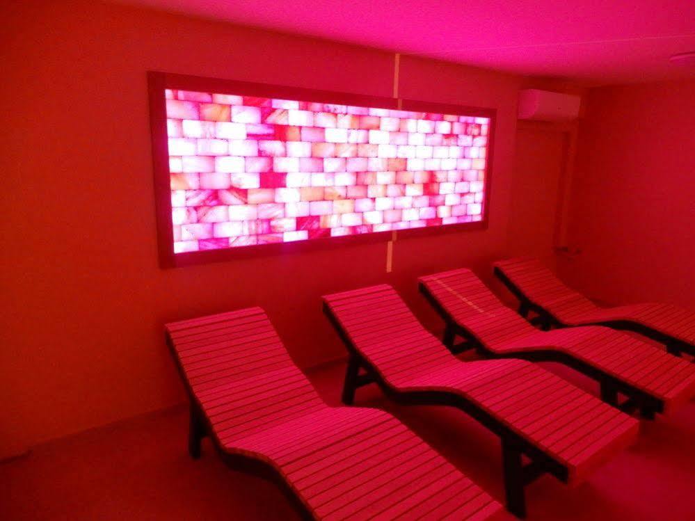 Villa Mediterana Seget Vranjica Extérieur photo