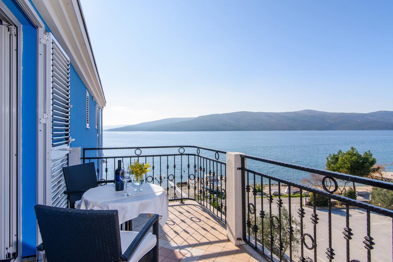 Villa Mediterana Seget Vranjica Extérieur photo