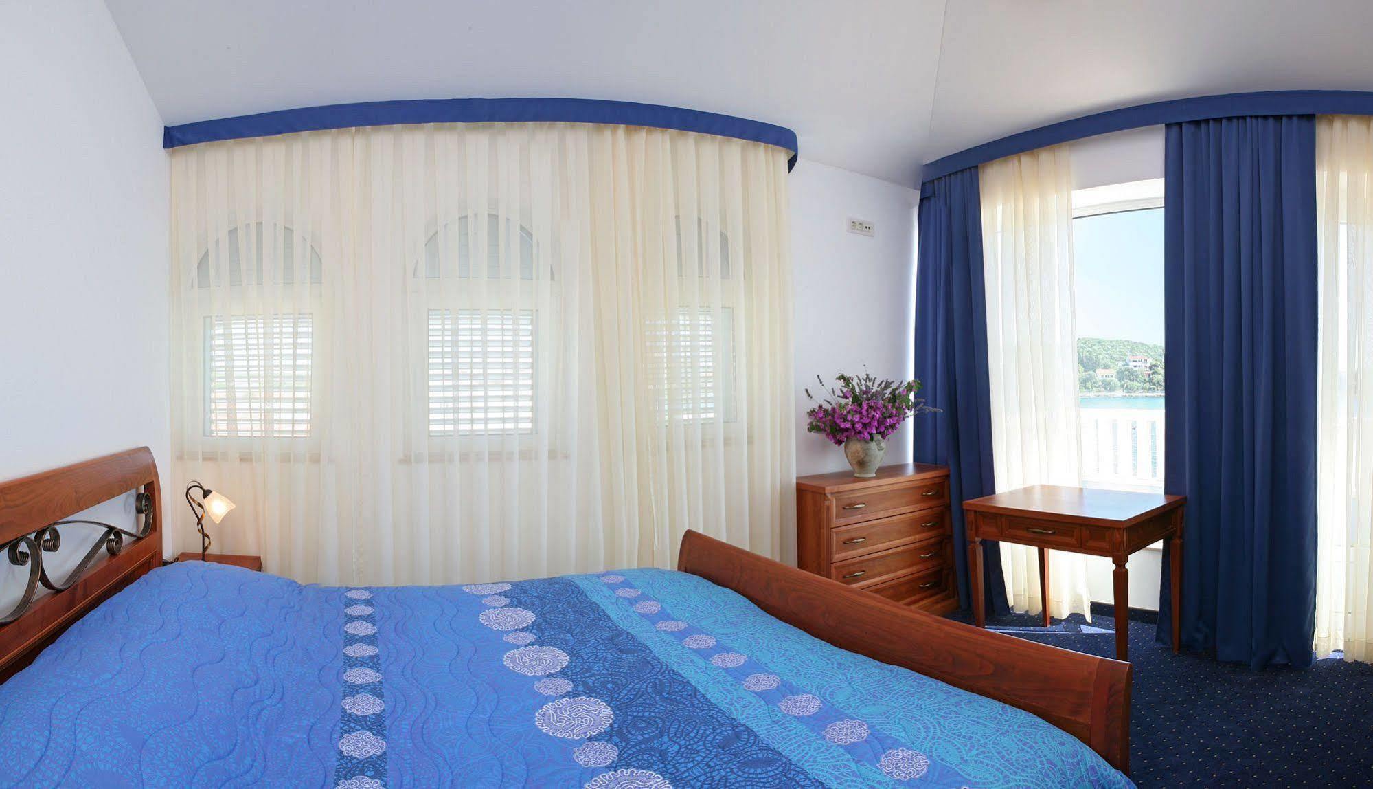 Villa Mediterana Seget Vranjica Extérieur photo